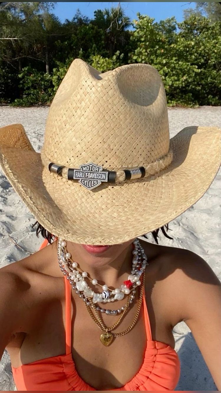 “COASTAL COWGIRL” ลูกผสมสุดฮ้อต แมทช์เดือดทุกดีเทลแห่งซีซั่น